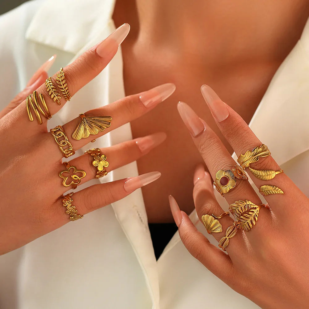 Cunyan 2025 Women's Trendy PVD Gold Plated Stainless Steel Adjustable Rings Leaf Flower Shaped Wholesale Bulk