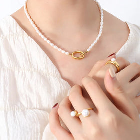 Graceful and Fashionable Personality Natural Freshwater Pearl Clavicle Necklace Bracelet Jewelry Stainless Steel Gold Jewelry