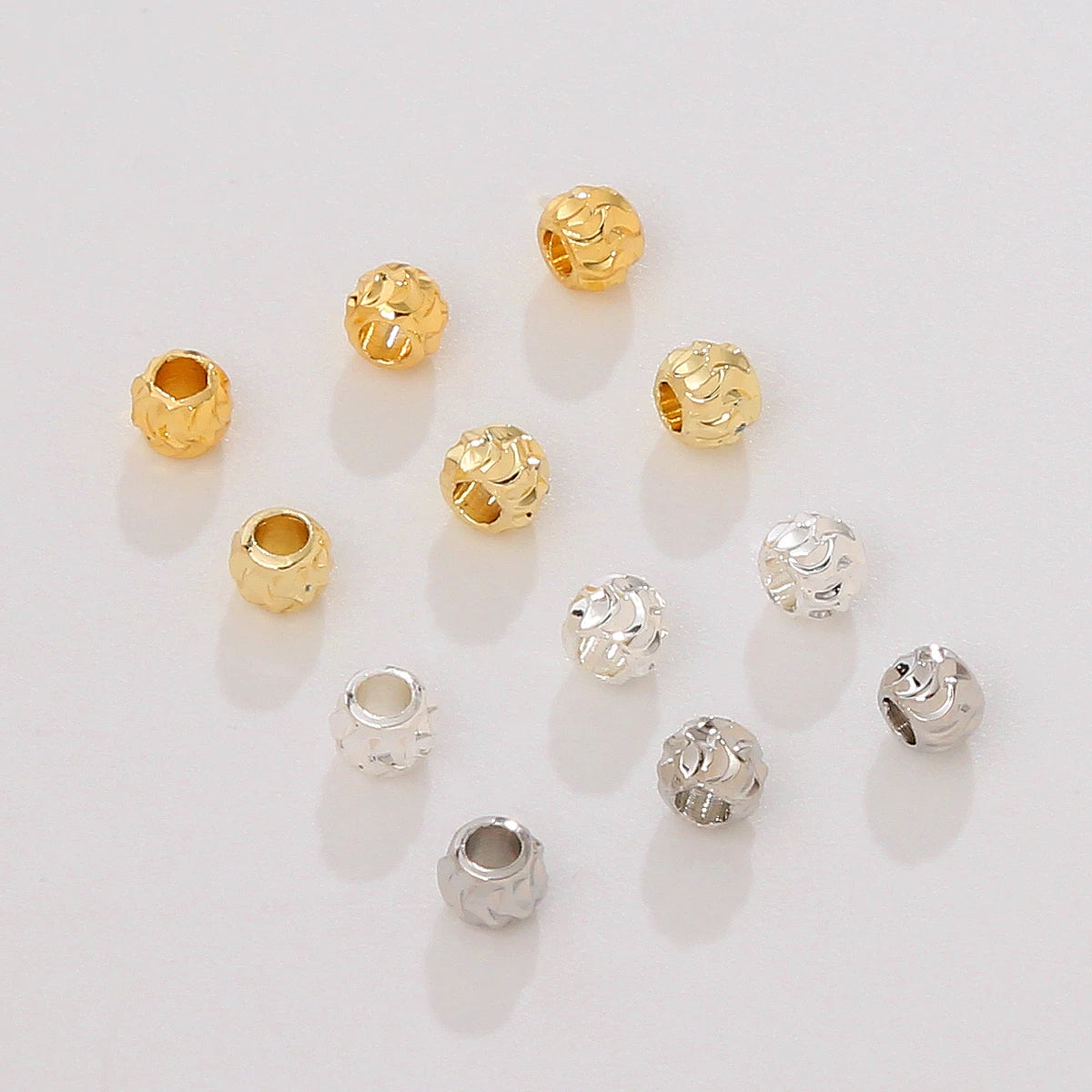 Silver Plated Brass Beads for Jewelry Findings Round Beads with Patterns Loose Beads Used for Jewelry Production