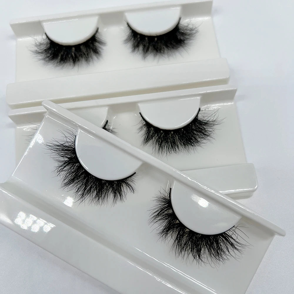 Factory Wholesale 100% Real Mink Lashes Private Label 10-15mm Natural Eyelashes Mink Lashes 3d Effect Mink EyeLashes Vendors