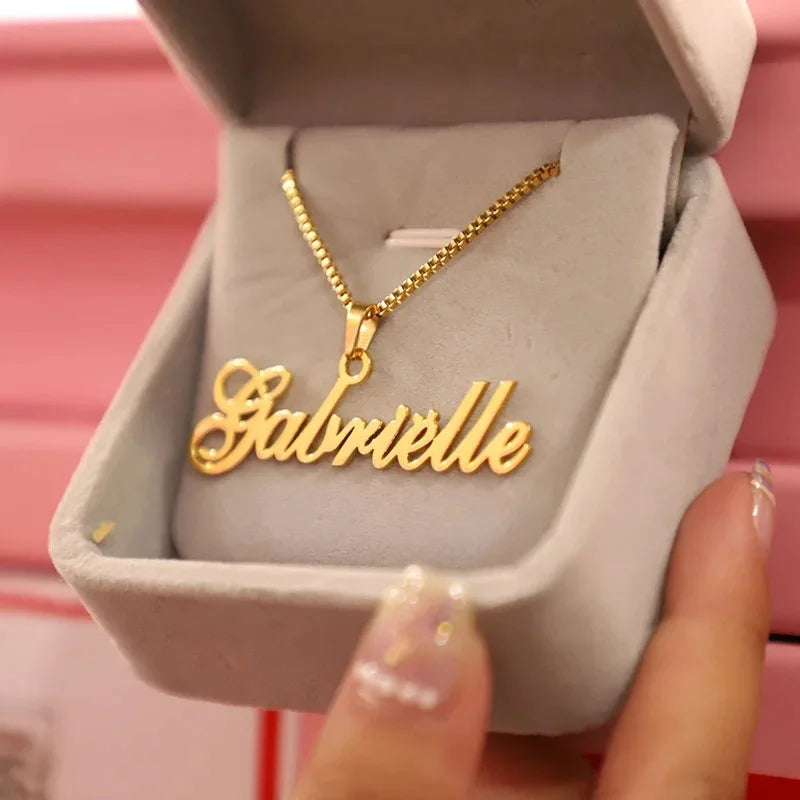 Hiphop Stainless Steel Custom Name Pendant Necklaces Jewelry Box Chain Gold Plated Chain Necklace Many Options Fonts Pendant