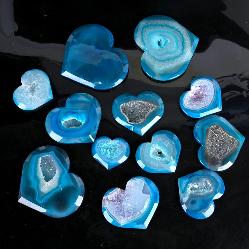 Hot Sale Spirit Crystal Healing Stone Hand Carved Blue Lace Agate Heart for Gift