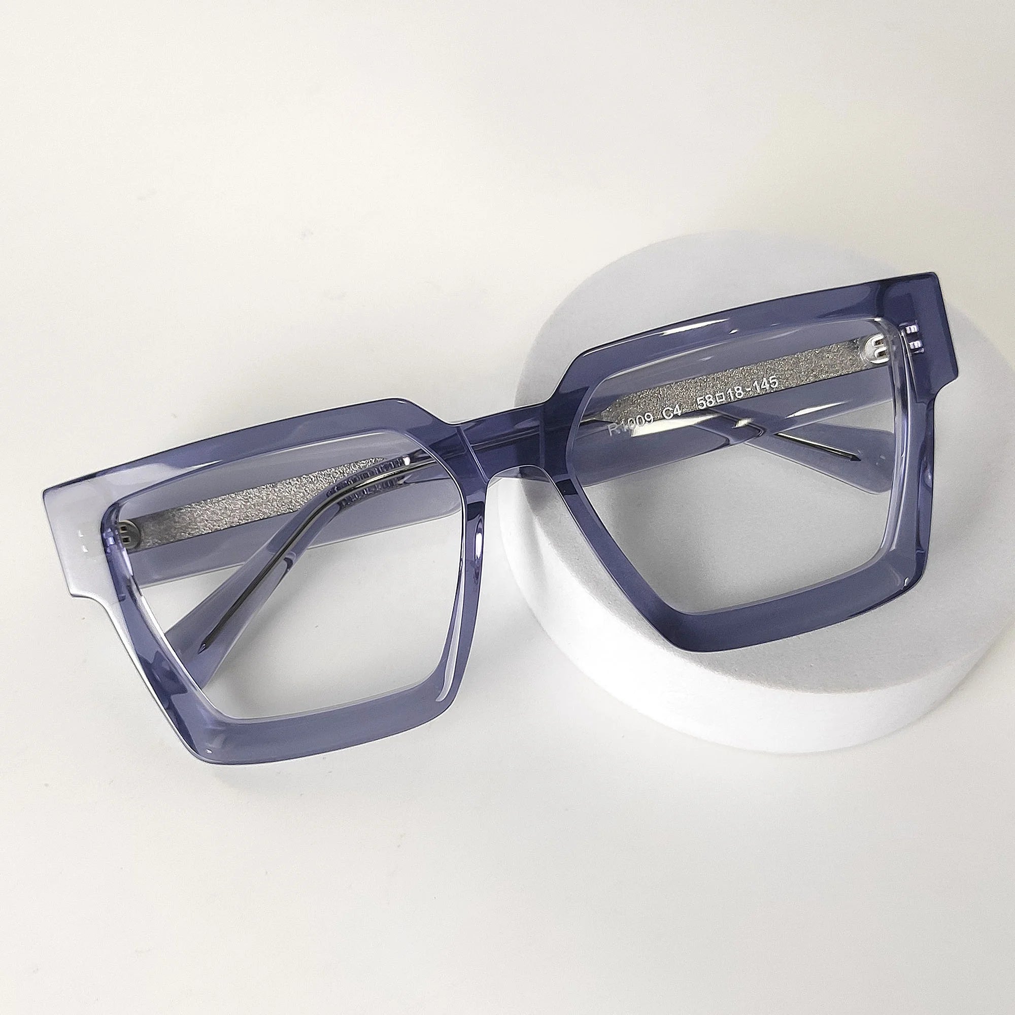 2023 Designer Eyeglasses with Transparent Acetate Optical Frame Famous Brands Solid Pattern Best Quality Eyewear Best Hinges