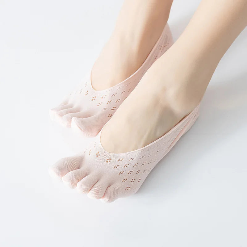 Summer Ladies Velvet Plum Sock Breathable Lace Slippers Mesh Invisible Shallow Silicone Boat Socks Five Finger Sock Slippers