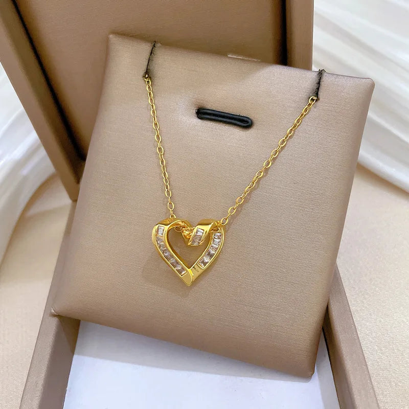 Love Heart Zircon Personality Fashion Luxury Temperament Necklace Gorgeous All-match Clavicle Chain