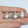Jewelry Accessories Brass Teardrop Shape Patterned Photo Locket Photo Frame Locket Necklace Pendant