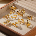 Women's Retro Stainless Steel Ring with Unique Ocean Style 18K Gold-plated Inlaid Pearl Cluster Jewelry Suitable for Weddings