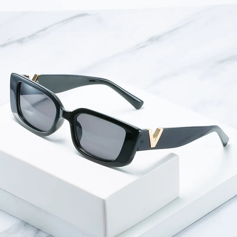 Men Stylish Shades Female Sunglasses V Letter 2023 Blackout Leopard Print Hiphop Sunglasses Luxury Square Frame Fashion Glasses