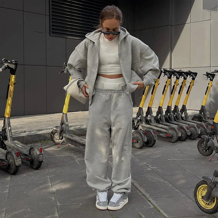 Women's Clothing Fashion Trending Custom logo 2 Piece Sweat Pants and Hoodie Set Wholesale Ladies Heavyweight Zip up Tracksuit