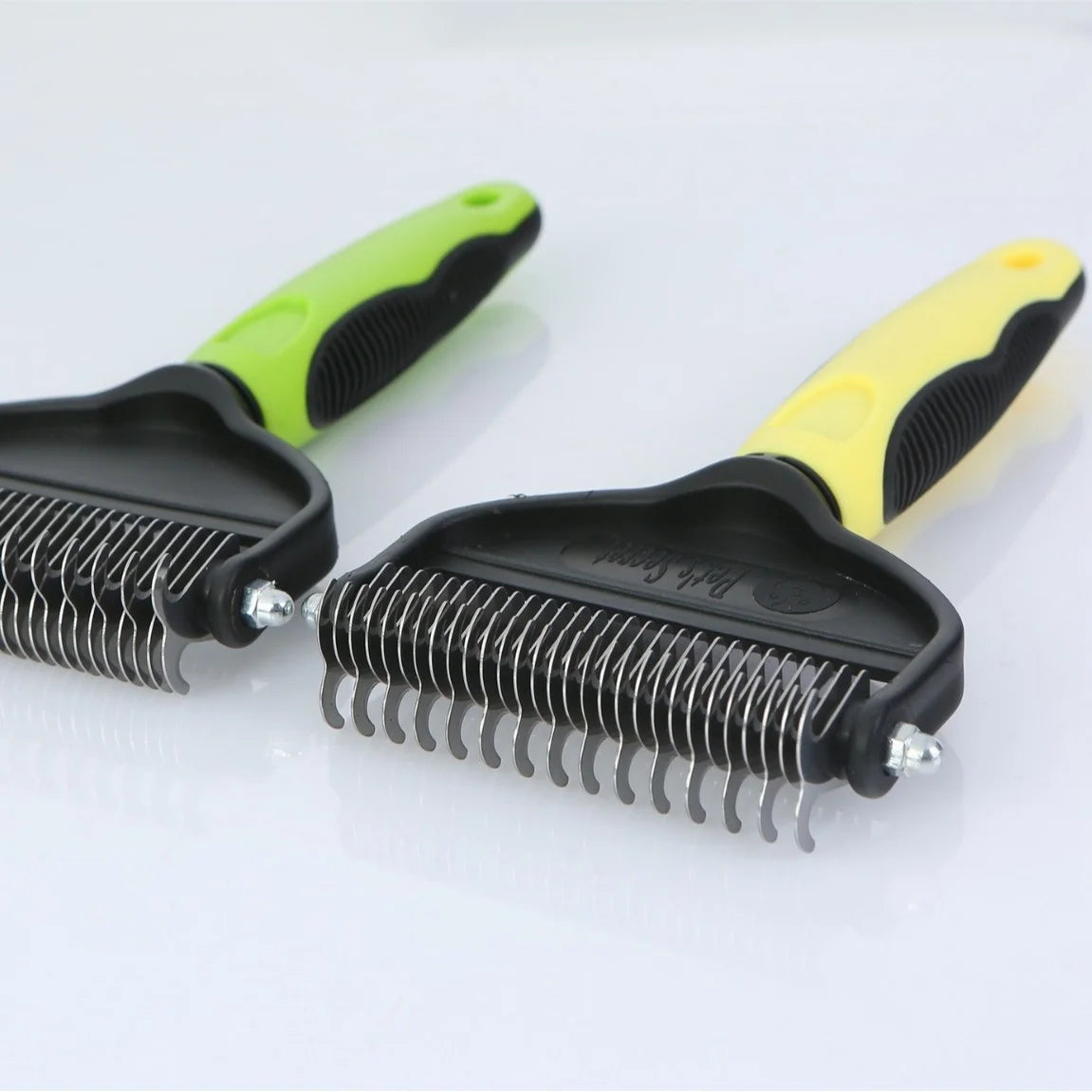 Factory Direct Eco-Friendly Large Size Pet Comb Knot-Opening Design for Long-Haired Cats and Dogs with Bulk Discount