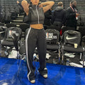 Wholesale Women Training&jogging Wear Clothes 2 Piece Striped Sweatpants and Sleeveless Hoodie Set Blank Jogging Suits