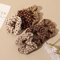 Wholesale Sweet Fashion Corduroy Scrunchies Custom Private Label Logo Elastic Scrunchies for Women Daily Life Use