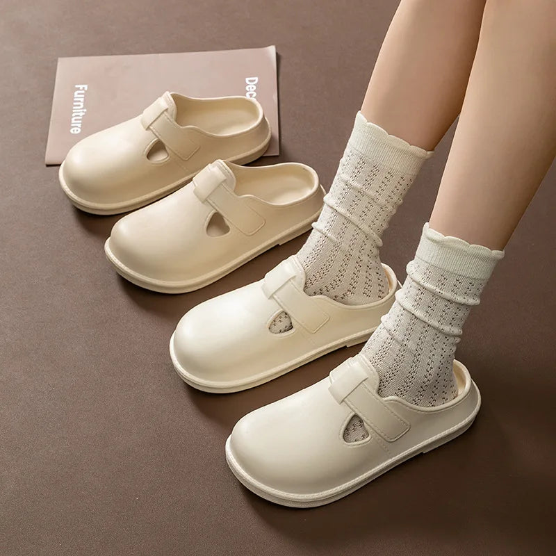 Fashion Female slippers Summer Non-slip Outside New Buckle Solid Colour Flat Sole Fashion Sandals slippers