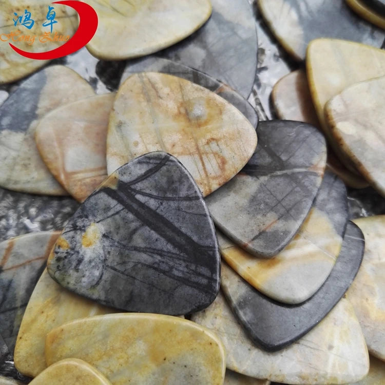 2023 Exquisite Custom Electric Guitar Solid Wood Guitar Pick Lettering Crystal Gemstone