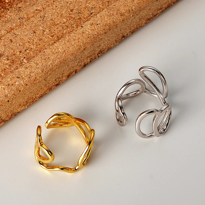 Light and Luxurious Design 925 Sterling Silver Hollow Geometric Round Line Ring for Women's Irregular Wire Twisted Rings