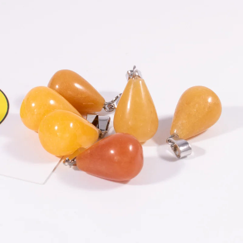 Huiying Trendy Popular Natural Red Aventurine Drop-shaped Healing Cute Mini Natural Stone Pendant DIY Decoration jewelry