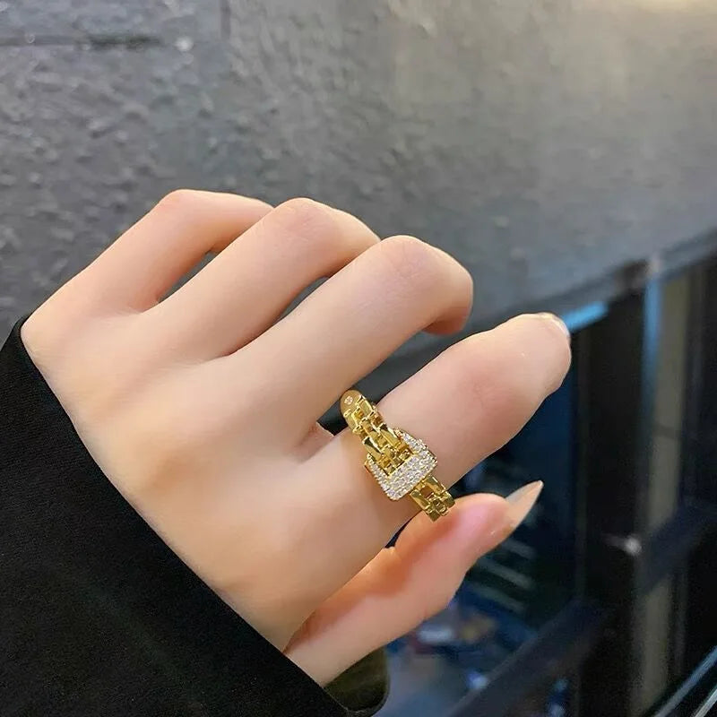 2022 Fashion Metal Soft Chain Crystal Belt Buckle Adjustable Ring