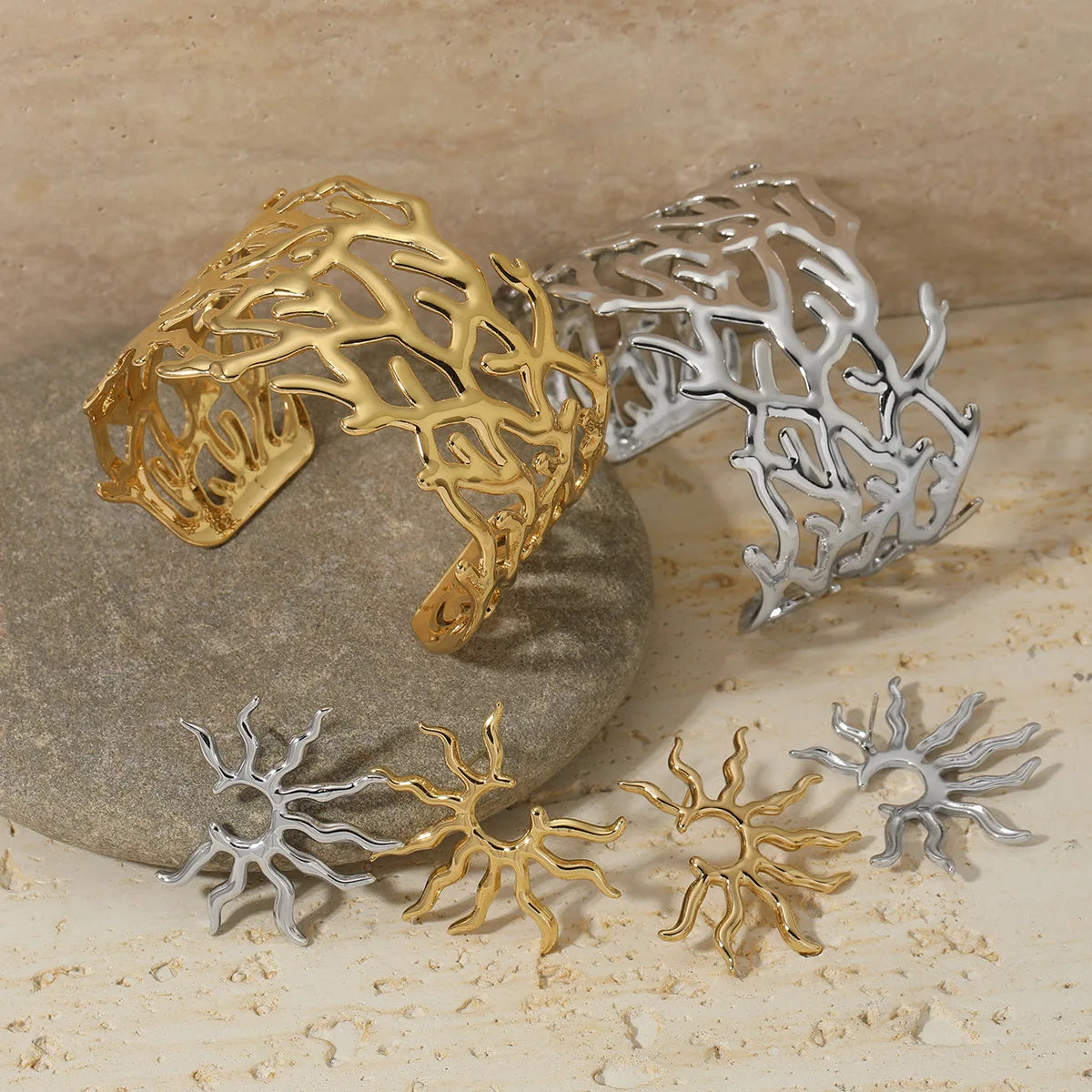 European American Luxury Fashion Jewelry Sets Exaggerated Tree Cuff Bracelet PVD Gold Plated Stainless Steel Stud Earrings