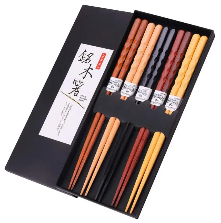Hot Sale Reusable Japanese Style Natural Wood Eco-Friendly Sushi Chopsticks 22.5cm Dishwasher Safe 5-Pair Set with Case