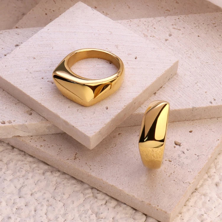 Wholesale Personalized Geometric Band Ring Stainless Steel Everyday Jewelry 18K Gold Plated Waterproof Irregular Stackable Ring