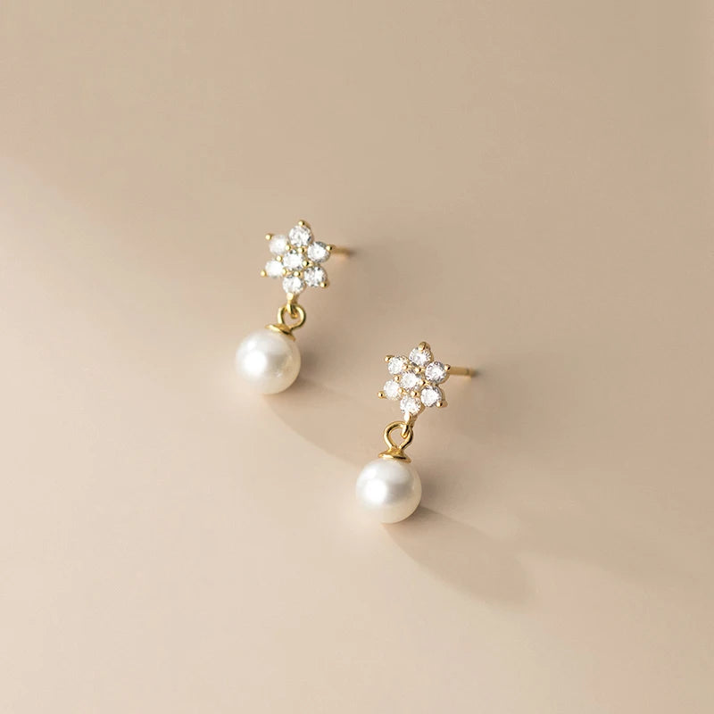Romantic Classic Flower Pearl Earrings for Women's Gold Plated Party Wedding Jewelry 925 Sterling Silver Petal Stud Earrings