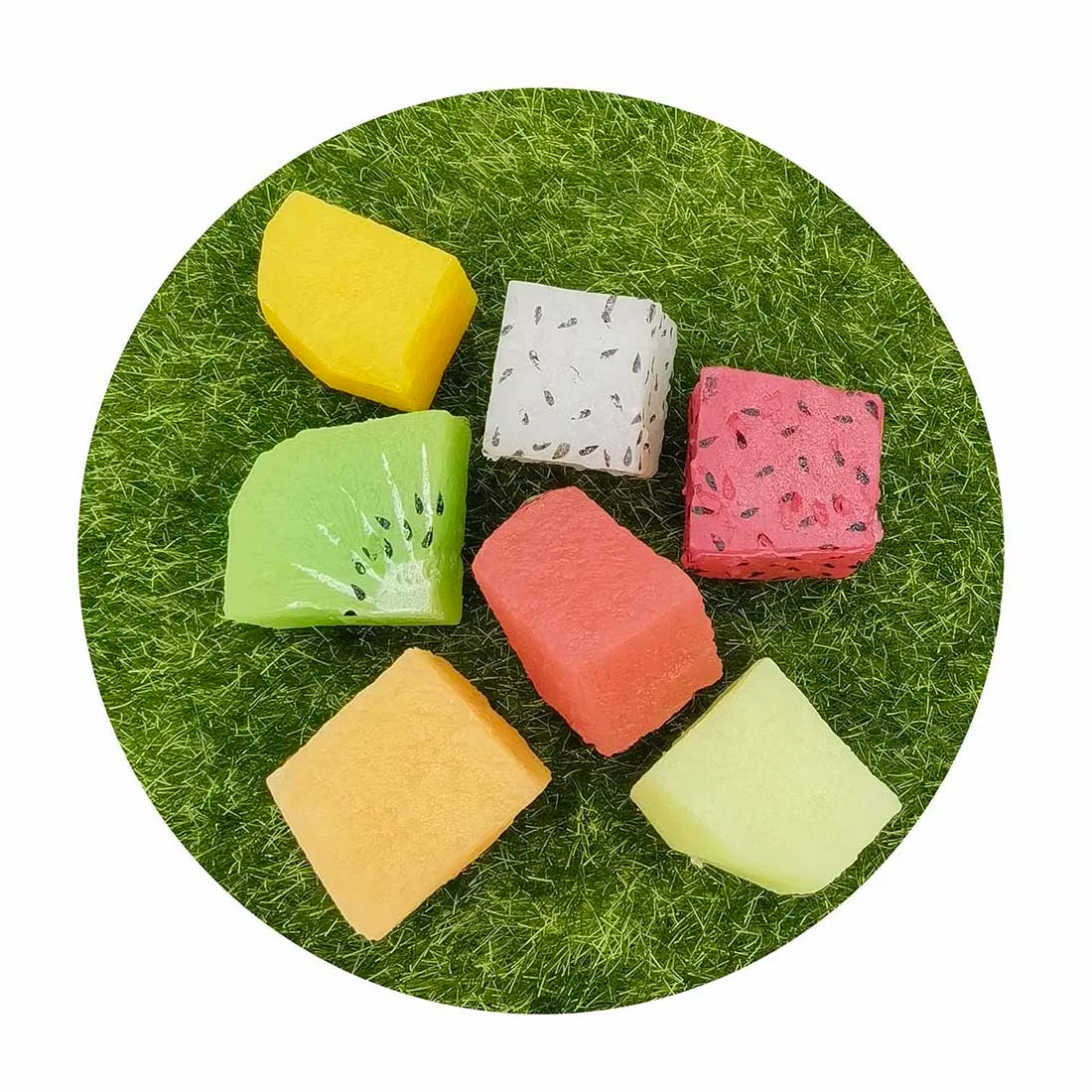 100Pcs/Lot Mixed PVC Artificial Fruit Cubes Sweet Watermelon Kiwifruit Dragon Fruit Slice for Tableware Holiday Party Decoration