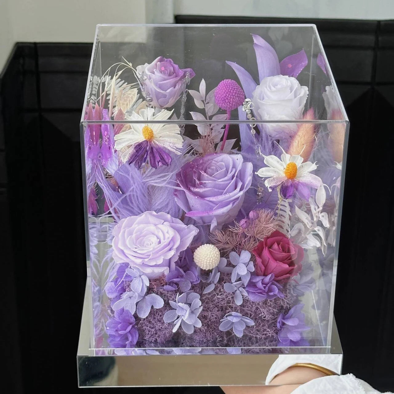 Enchanted Eternity Infinity Flower Real Preserved Roses Eternal Rose Box for Valentine's Day and Christmas Occasions