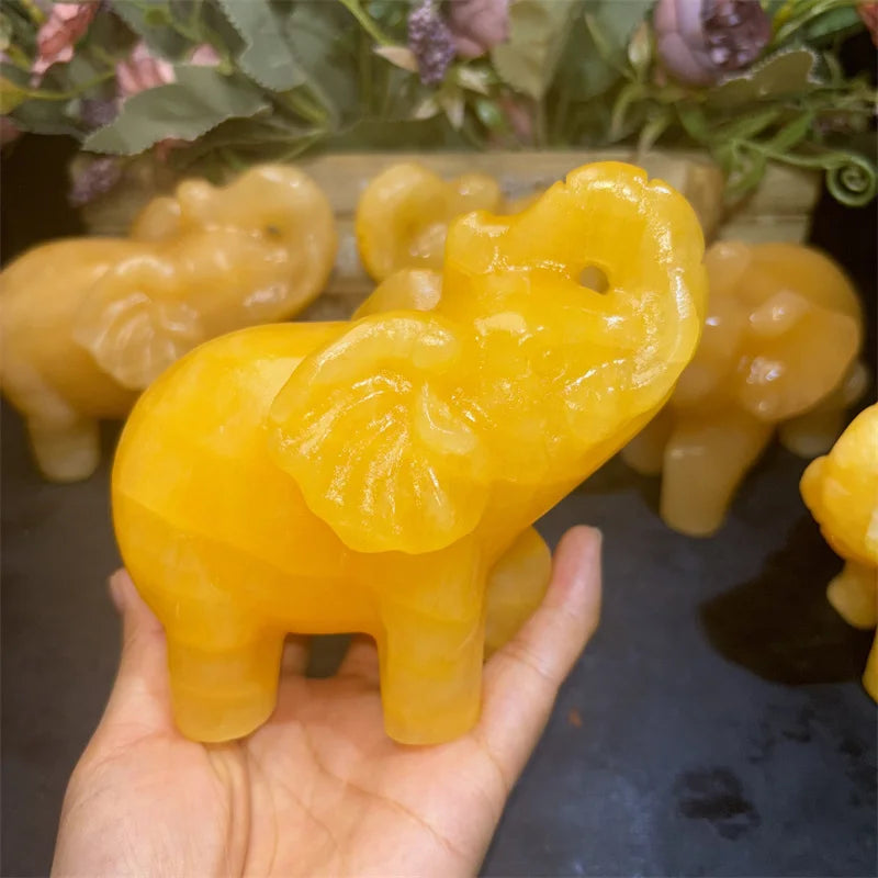Wholesale Lovely Crystal Crafts Natural Crystal Carving Animal Yellow Honey Calcite Elephant for Ornament