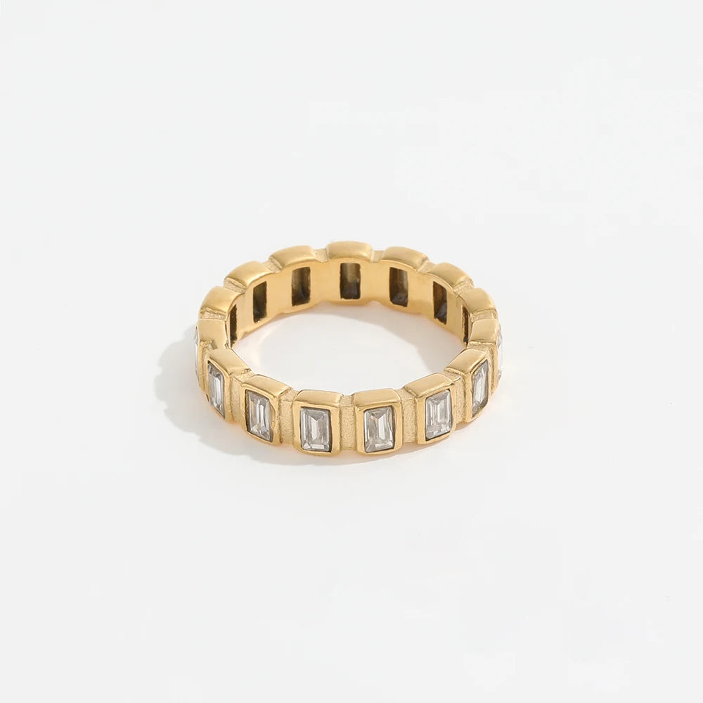 Luxury Shinny Cubic Zirconia Pave Stainless Steel Ring for Women Waterproof Gold Jewelry
