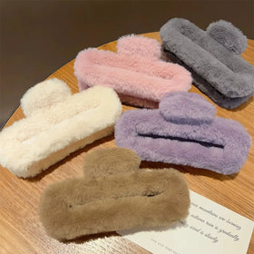 New Autumn Winter Large Hair Shark Clips Korean Plush Square Hair Claw Women Simple Temperament Hair Grip Accessories
