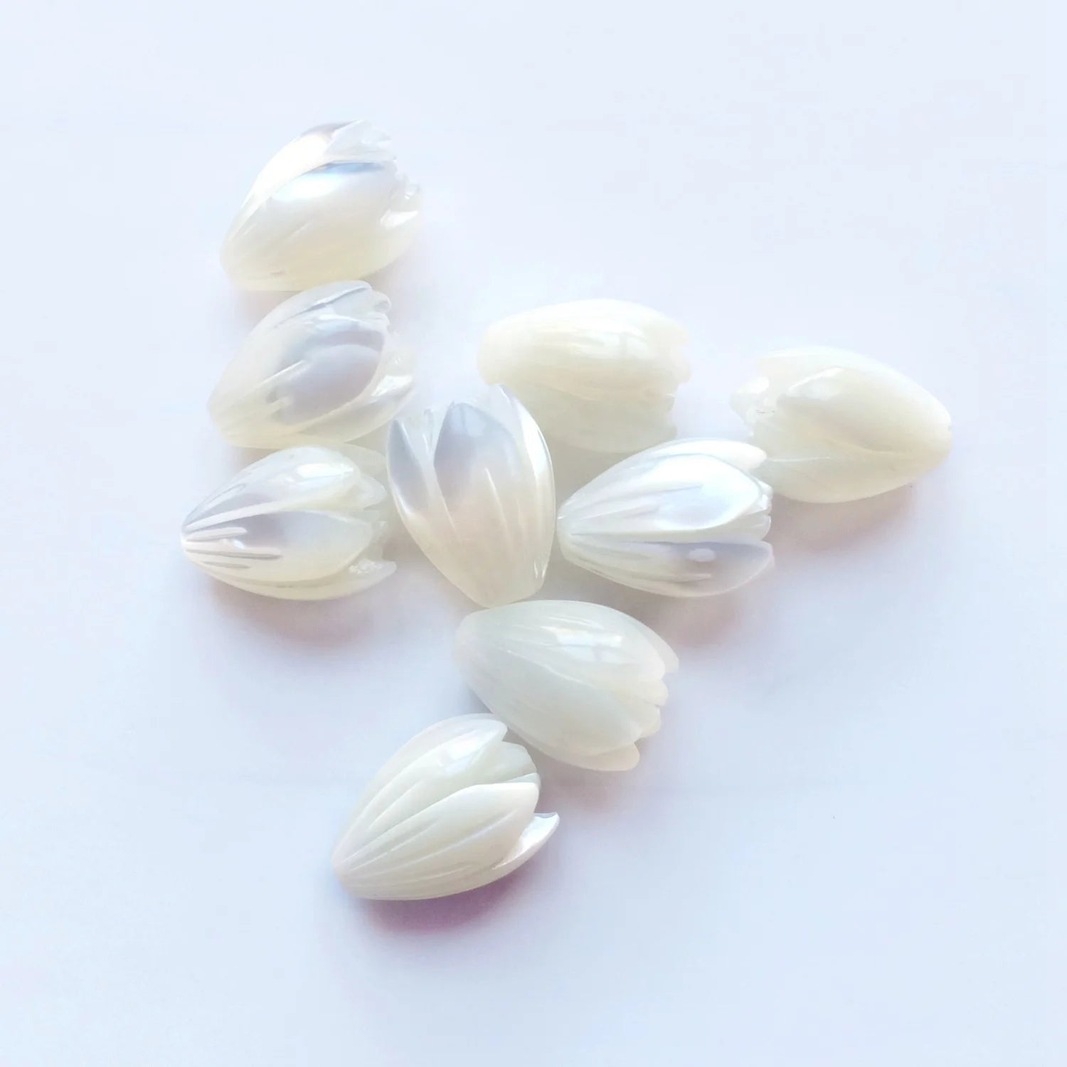 50PCS/BAG 8*10MM Carved Pikake Beads Natural Shell Mother of Pearl Pikake Beads for Vintage Hawaiian Jewelry