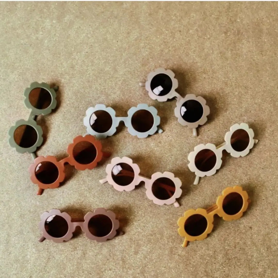 Lovely Fashion Sunny CE Certificated Flower UV Protection Outdoor Sports Toddler Round Beach Sunglass