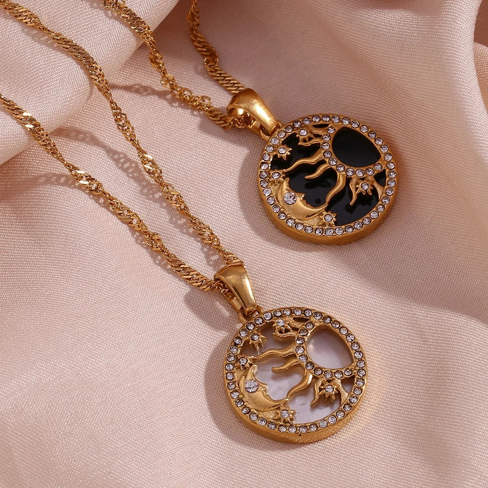 2024 Jewelry Shell Necklace Engraved Sun Moon Star Necklace PVD Gold Plated Zircon Stainless Steel Jewelry
