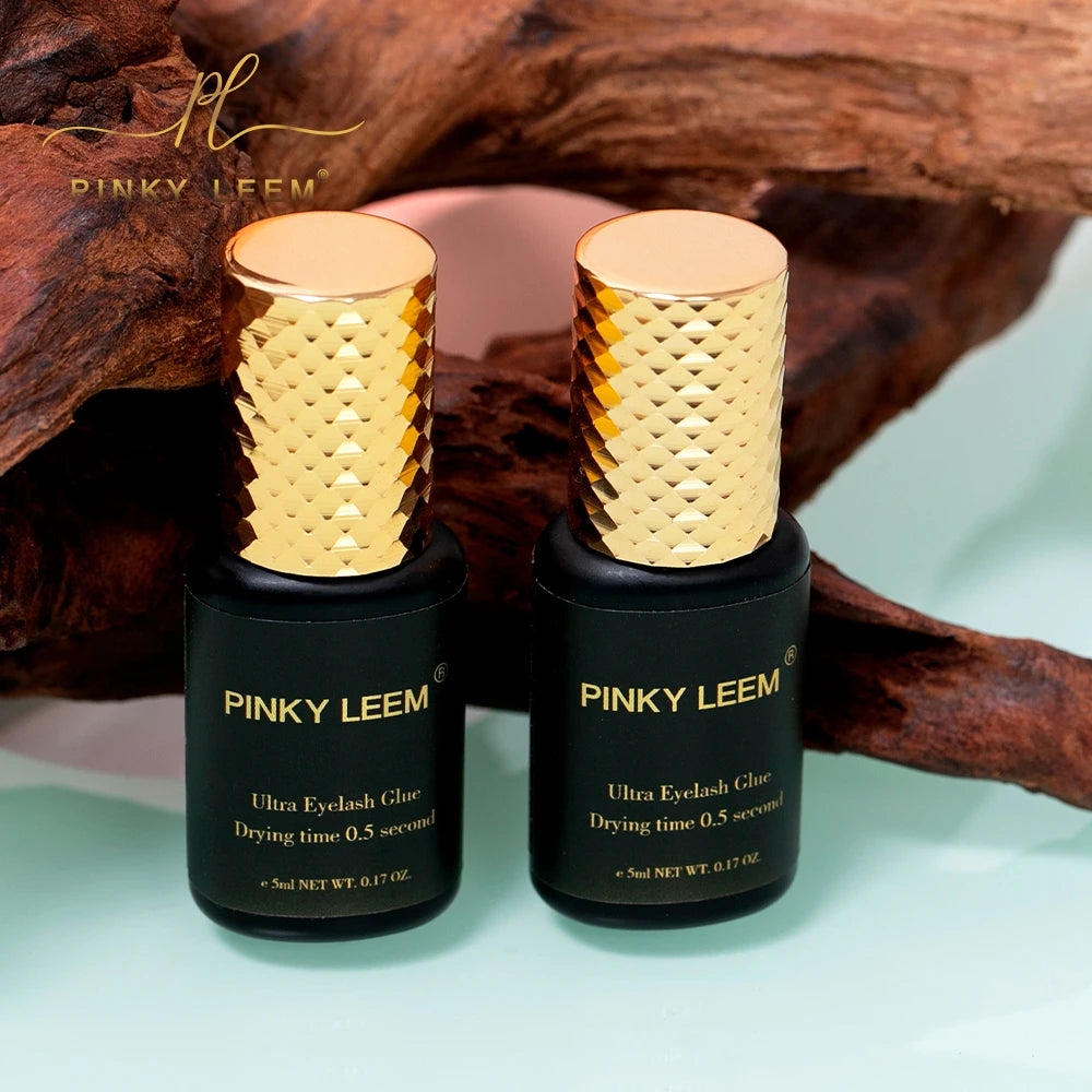 Pinky Leem Custom Logo Latex Free Eyelash Glue Against Water Lash Extension Glue 0.5-1 Sec Airtight Container Lash Adhesive