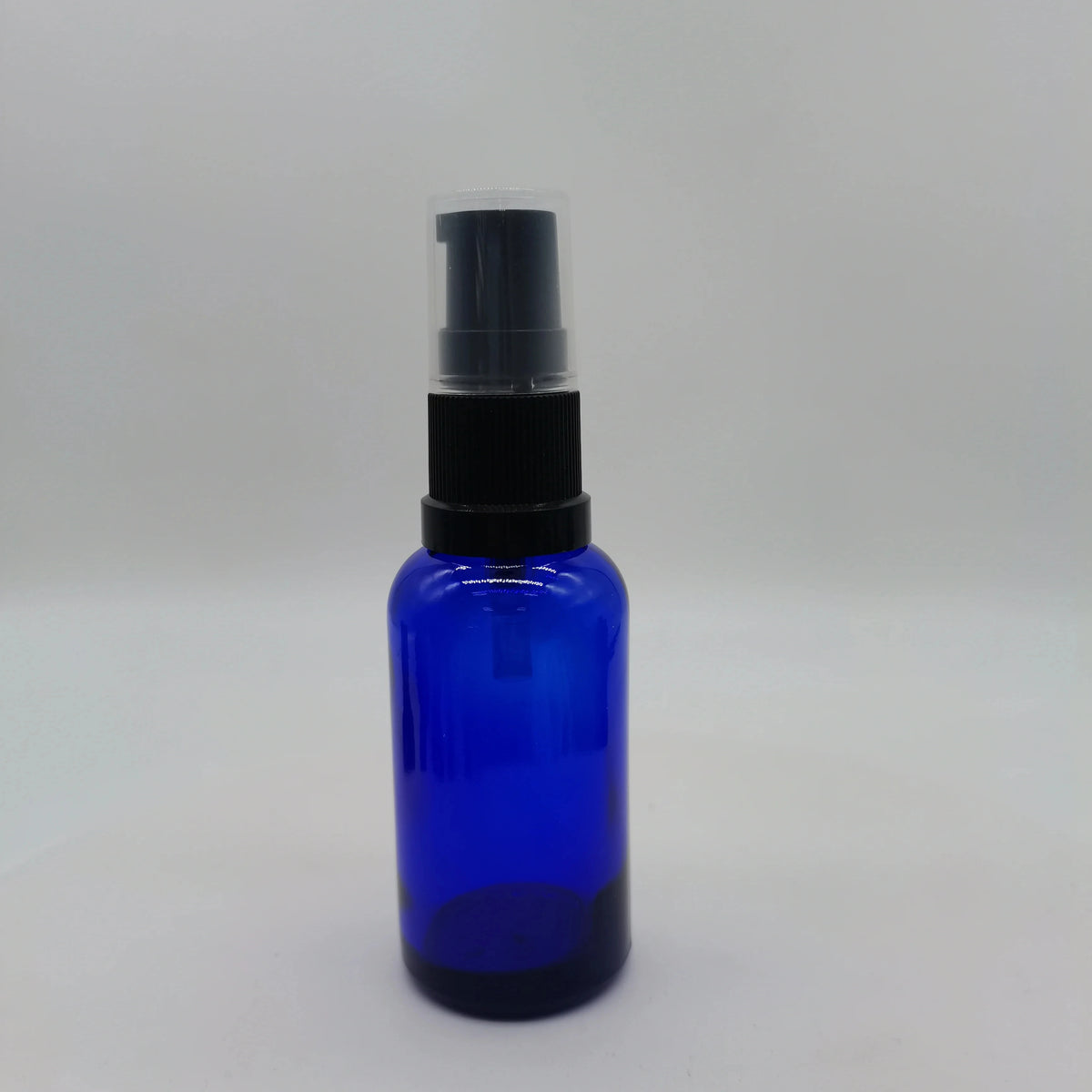 10ml 20ml 30ml 50ml 60ml Colbat Blue Round Boston Glass Bottles Empty Essential Oil Bottle Dropper for Mist Spray Serum Amber