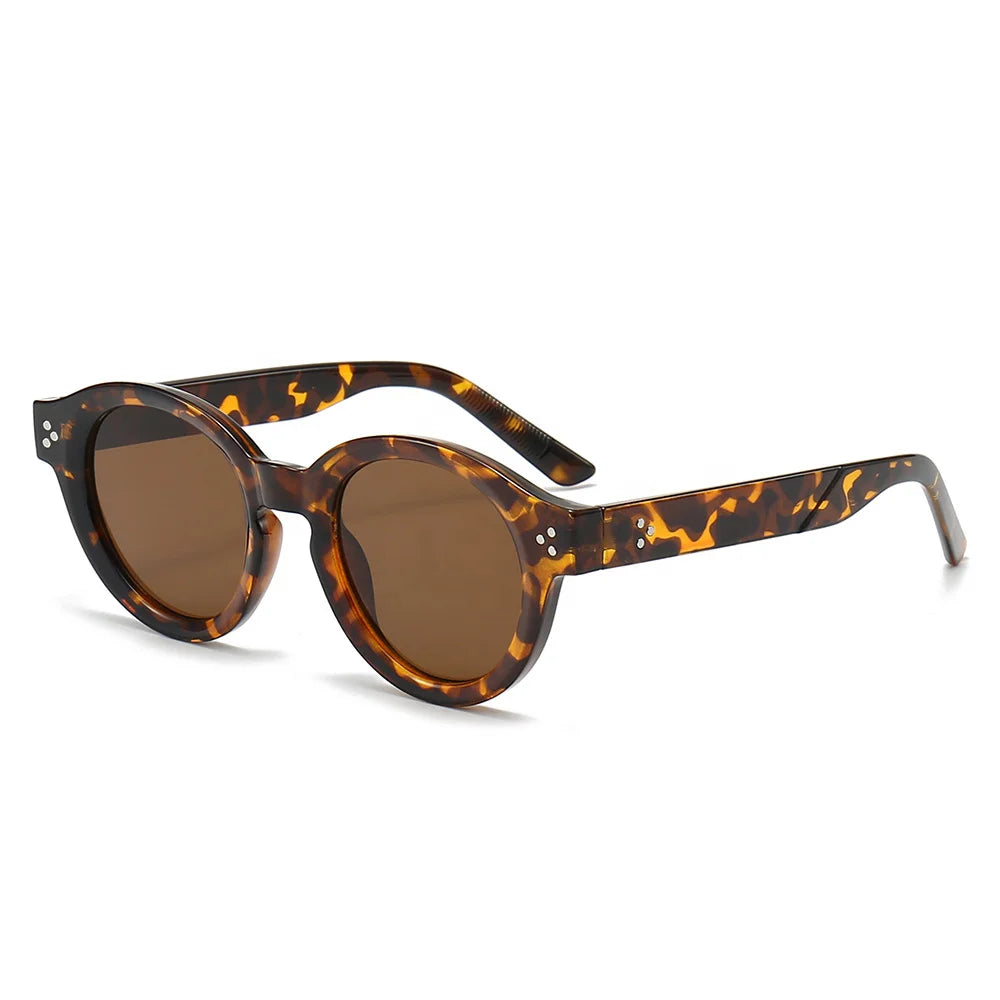 Cheap China 2024 Popular Oval Frame Street Sun Glasses Women Popular Vintage Sunglasses