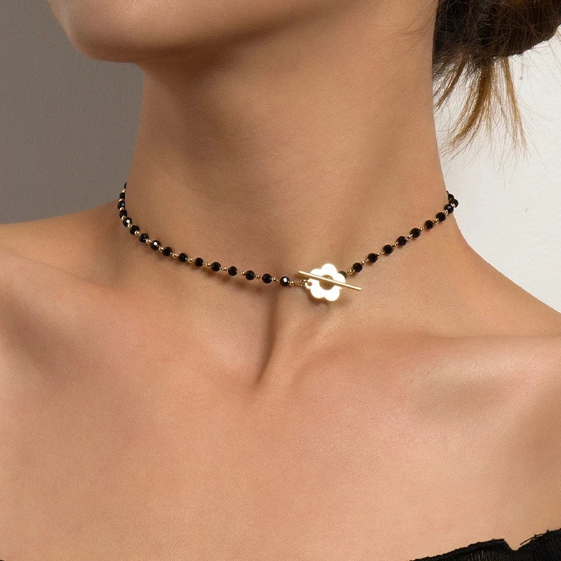 SC 2022 New Fashion Luxury Flower Lariat Lock Collar Necklace Gifts Black Crystal Glass Bead Chain Choker Necklace