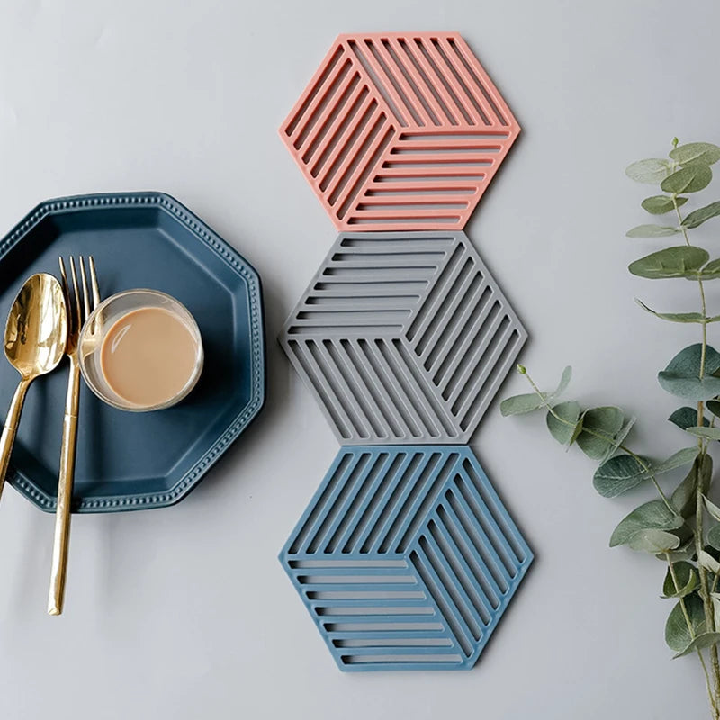 Silicone Tableware Insulation Mat Coaster Hexagon Silicone Mats Pad Heat-insulated Bowl Placemat Home Table Decor Kitchen Tools