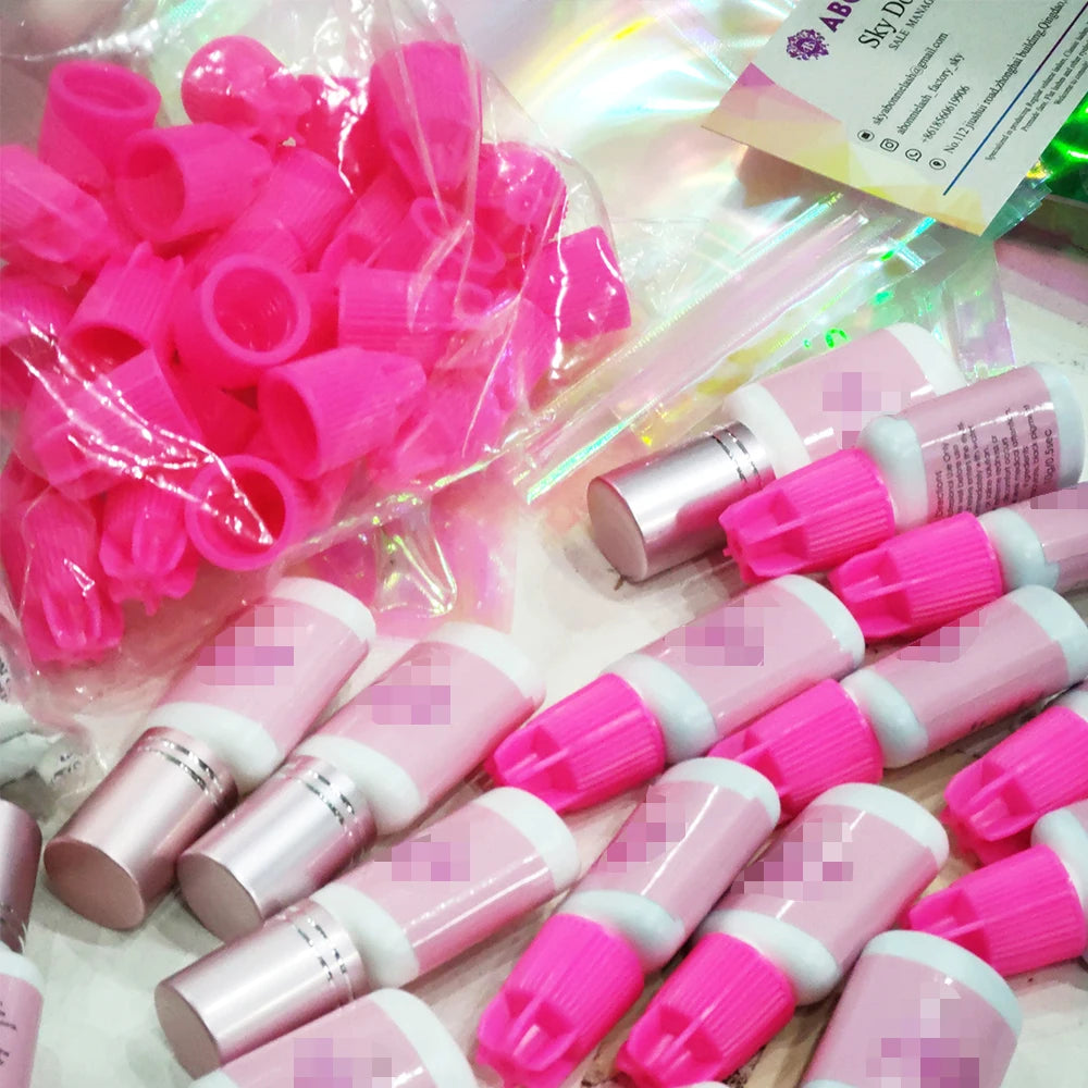 Wholesale No Irritation Lash Extension Glue 0.3 0.5 1--2s Fast Drying Lash Glue Sticker logo Eye Lash Extension Adhesive