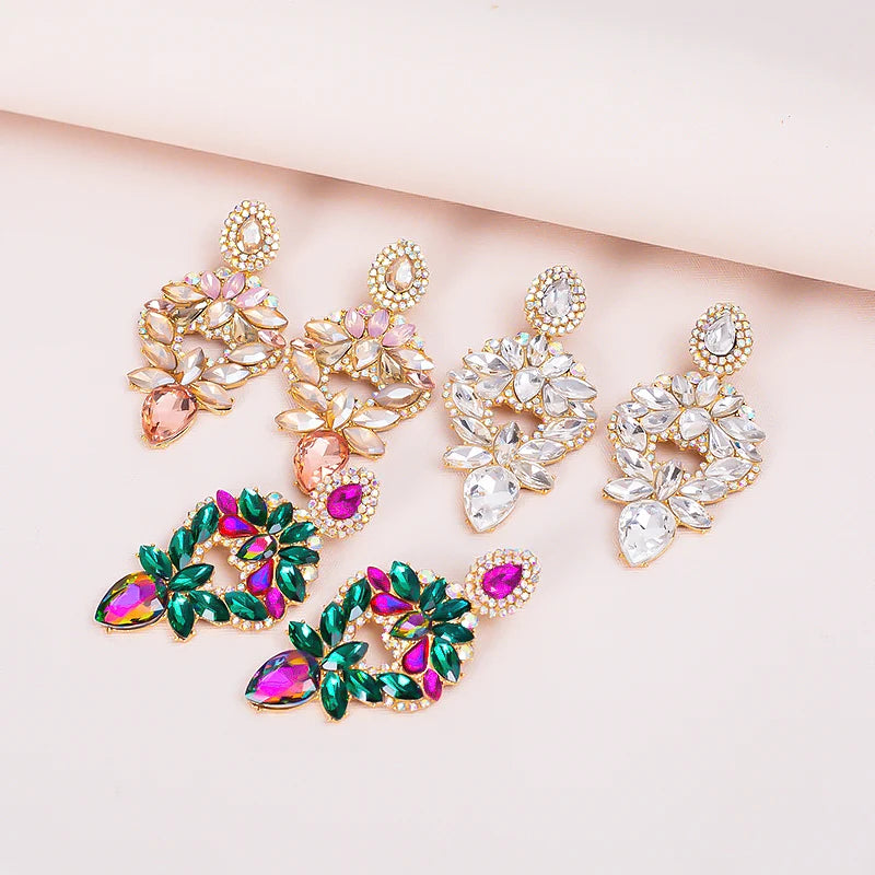 Vintage Hollow Love Heart Dangle Earrings Colorful Rhinestone Crystal Geometric Flower Stud Earrings for Party