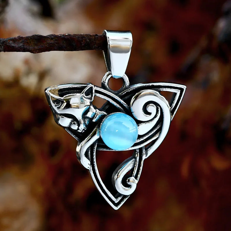 SS8-424P 2023 New Design Stainless Steel Viking Celtic Knot Pendant Fox Pendant for Men Women With Blue Stone Men's Jewelry