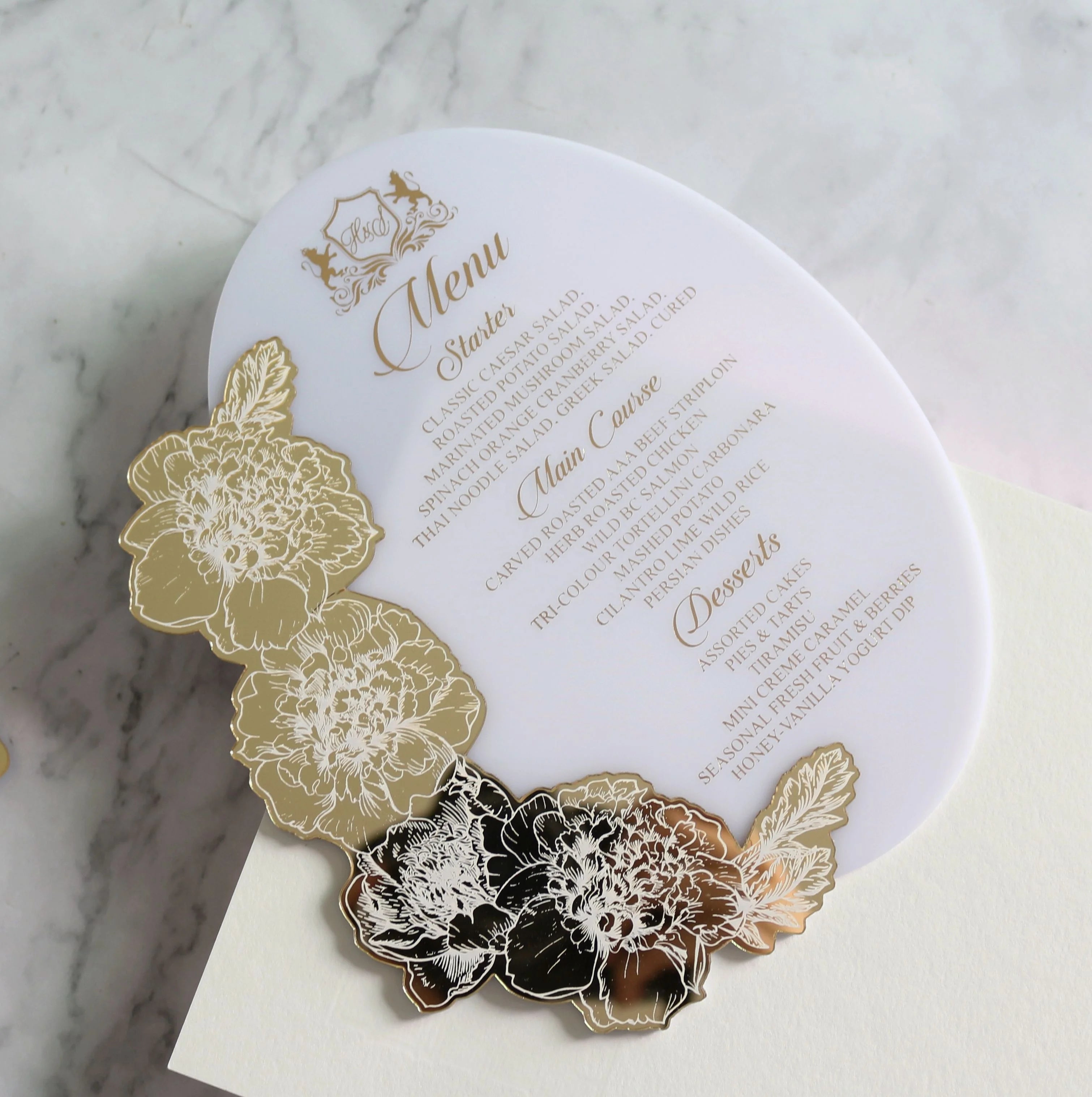 Elegant Customized Free Design White and Gold Acrylic Wedding Menu Table Card with Flowers