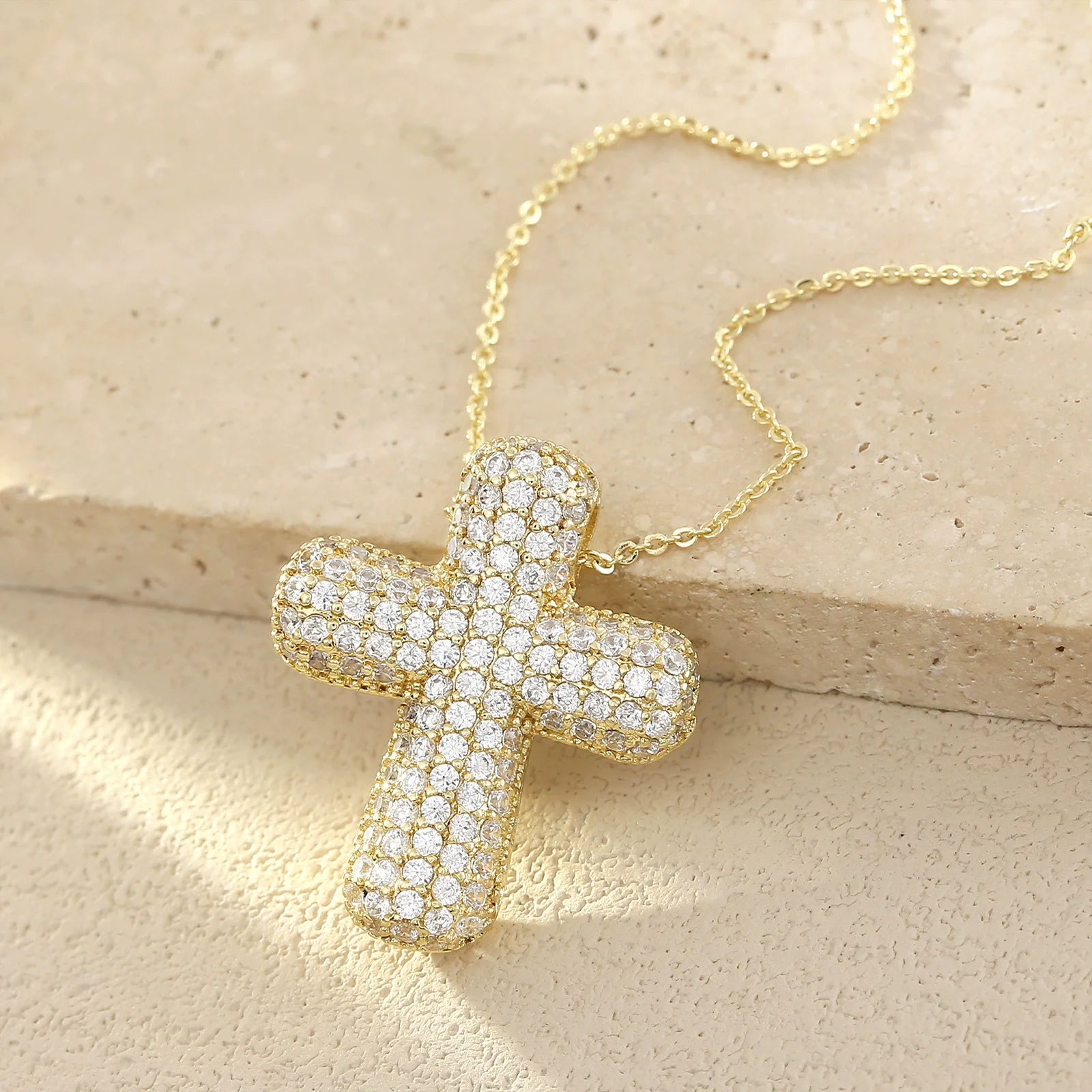 Hip Hop Iced Out CZ Luxury Jewelry Scapular Religious Christianity Copper Cubic Zircon Jesus Cross Pendant Necklace for Women