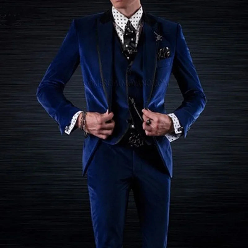 2025 New Royal Blue Velvet Groom Tuxedos for Wedding Men Suits 3 Piece Male Fashion Dinner Wear Jacket Pants Vest Male Costume