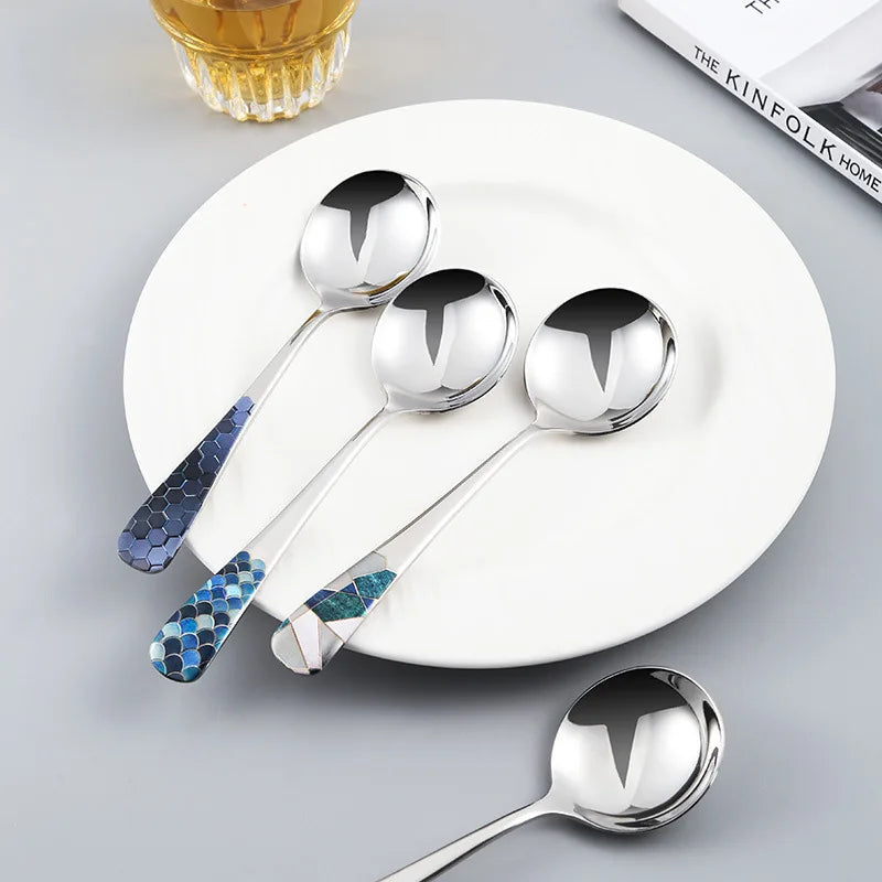 Hot Sale 304 Stainless Steel Cutlery Thick Mirror Flatware Embossed Handle Ice Cream Dessert Spoon Silverware
