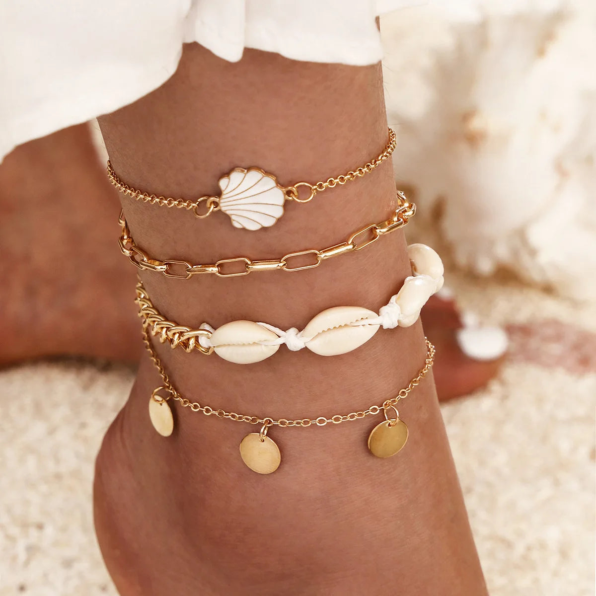 4 Pcs Shell Ankle Bracelets Set for Women Girls Layered Foot Chain With Charm Beach Ankle Chain Jewelry