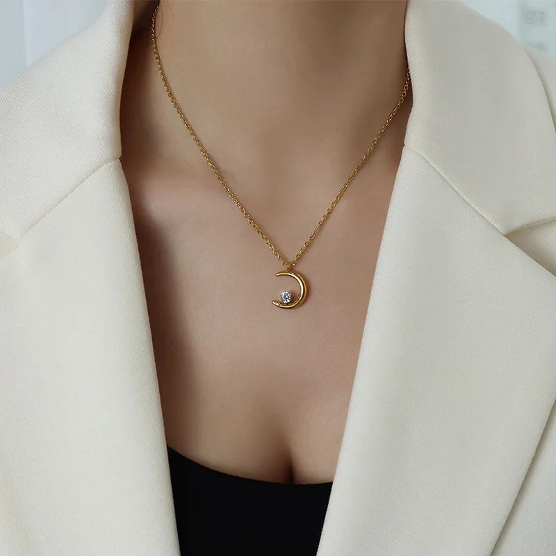 Creative Design Micro CZ Pave Diamond Moon Pendant Stainless Steel Chain Chokers Necklace for Women
