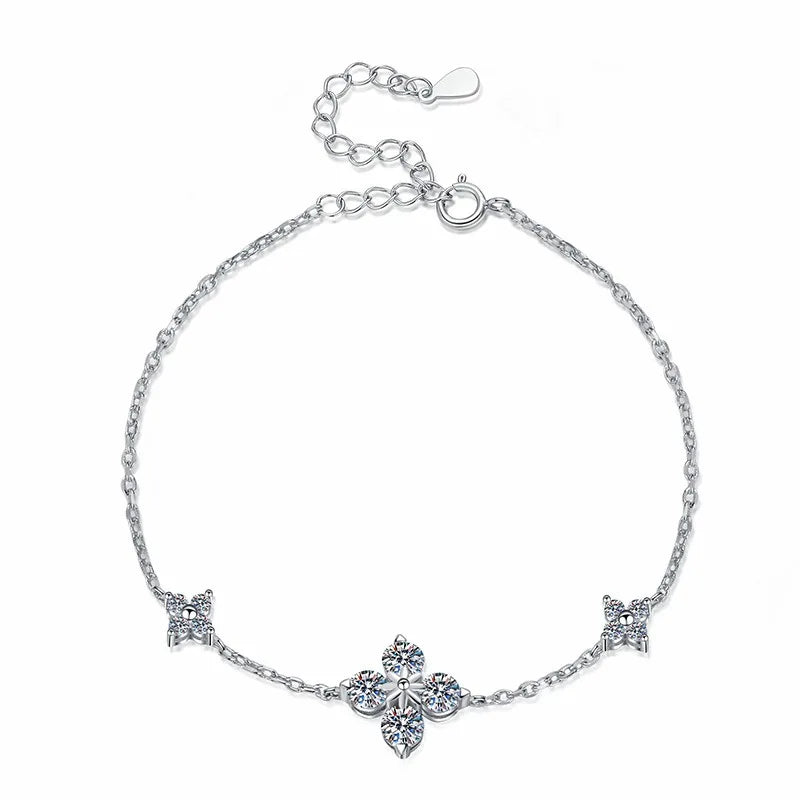 Wholesale  VVS1 Grade D 0.5ct  Moissanite Clover Bracelet 925 Sterling Silver Simple Moissanite Bracelet Women