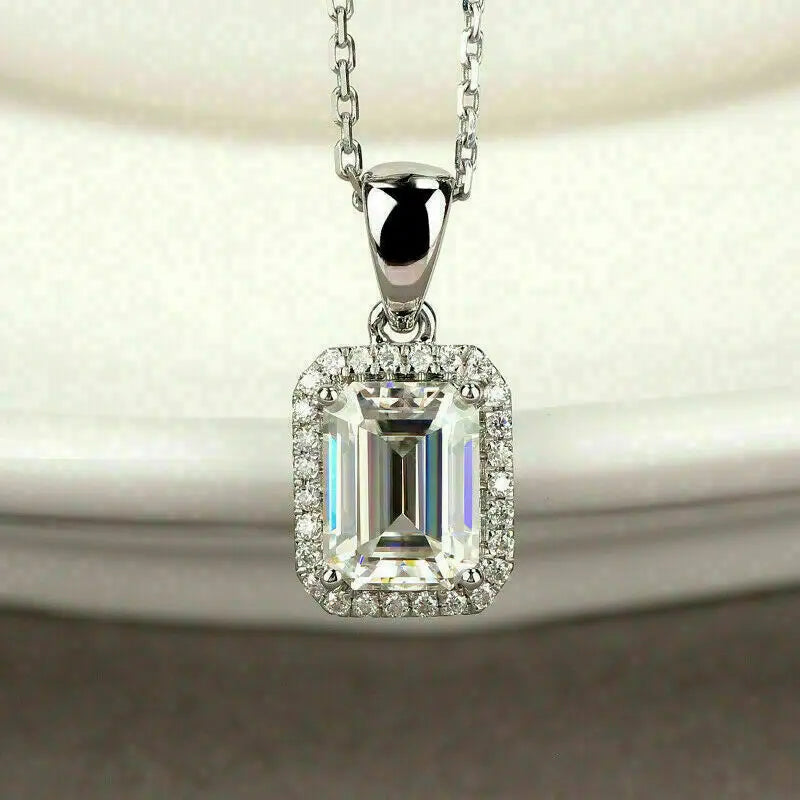 Huitan Shiny Silver Plated Jewelry Factory Price Dainty Rectangle Diamond Cubic Zirconia Pendant Necklace for Women
