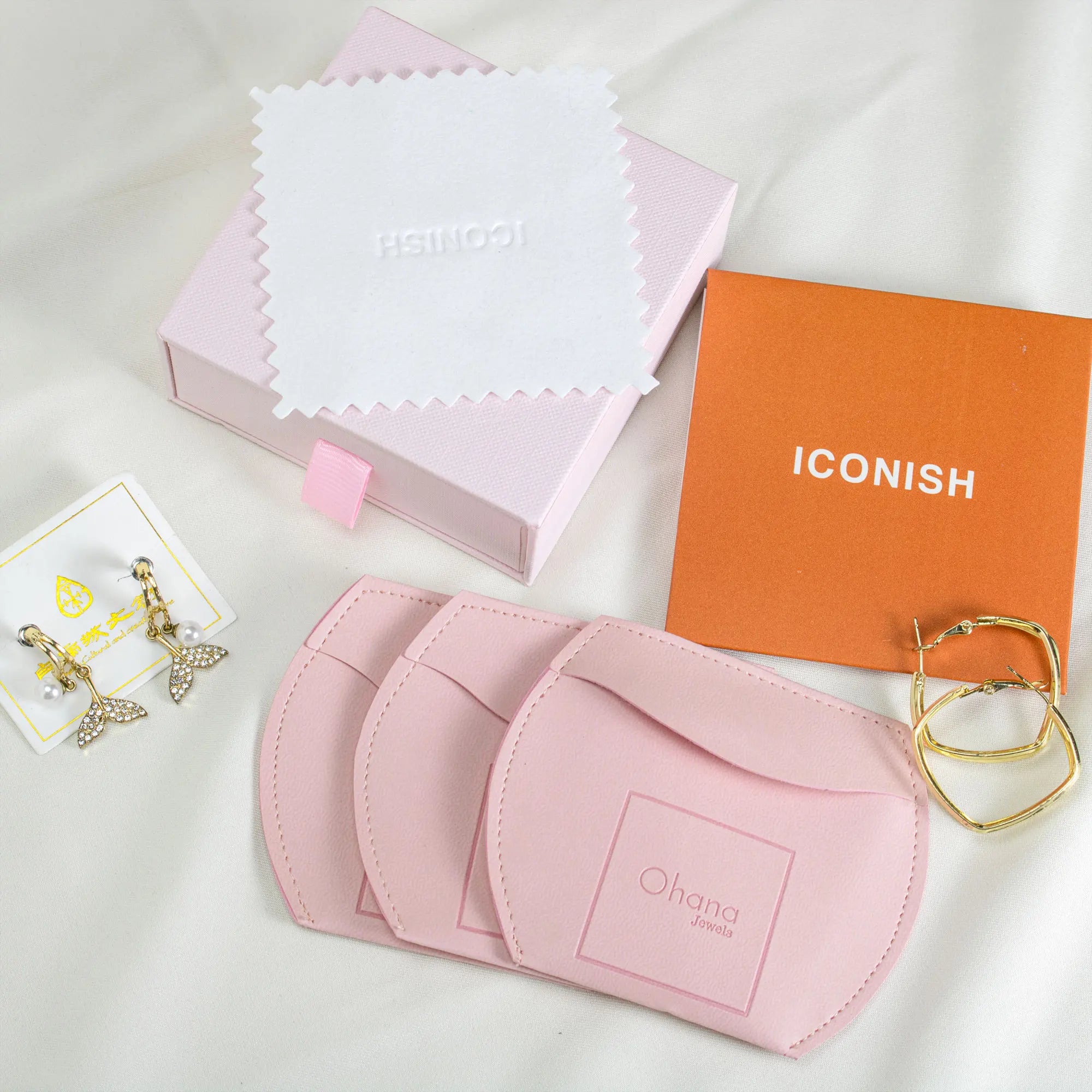 Custom PU Leather Jewelry Packing Pouch Box 8x8cm 50pcs Jewelry Container Set for Necklace Earrings Rings Bracelet Organizer